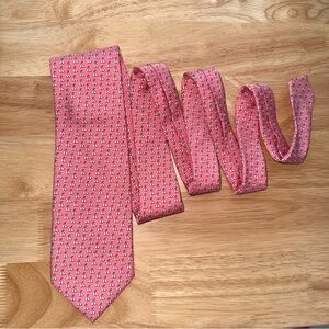 Vineyard Vines Silk Necktie Men’s Tie, Sailboat Nautical Ocean Sailing Beach